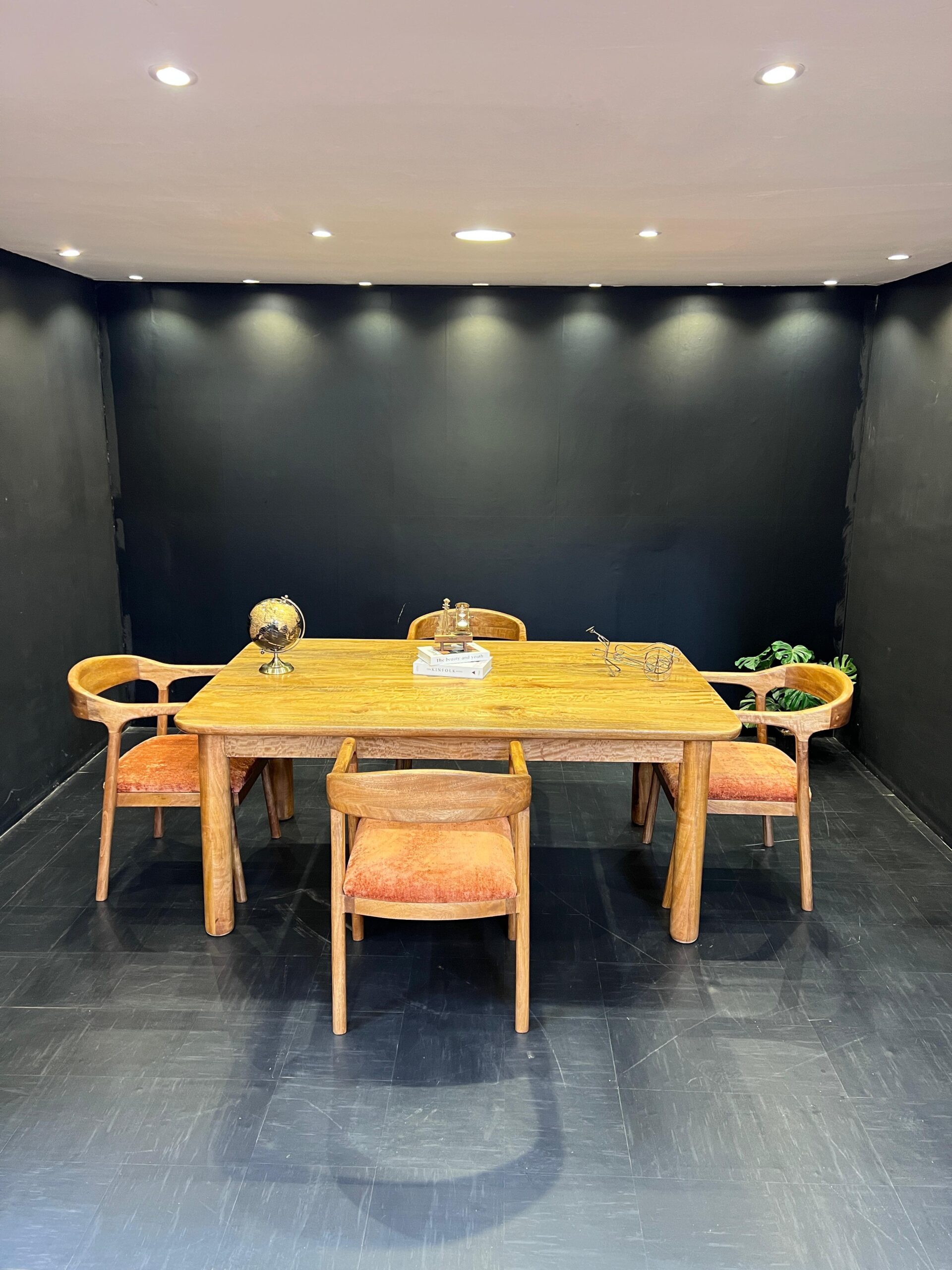 Rectangular four seater dining set