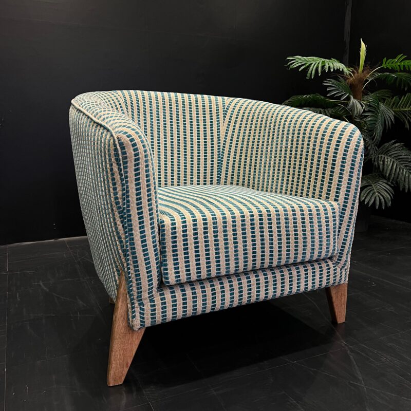 Accent chair
